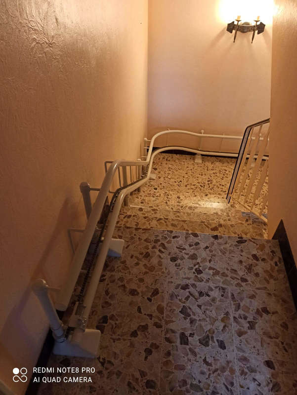 Visuel : Chaise monte-escalier sur-mesure au Cheylard LE CHEYLARD (07160)