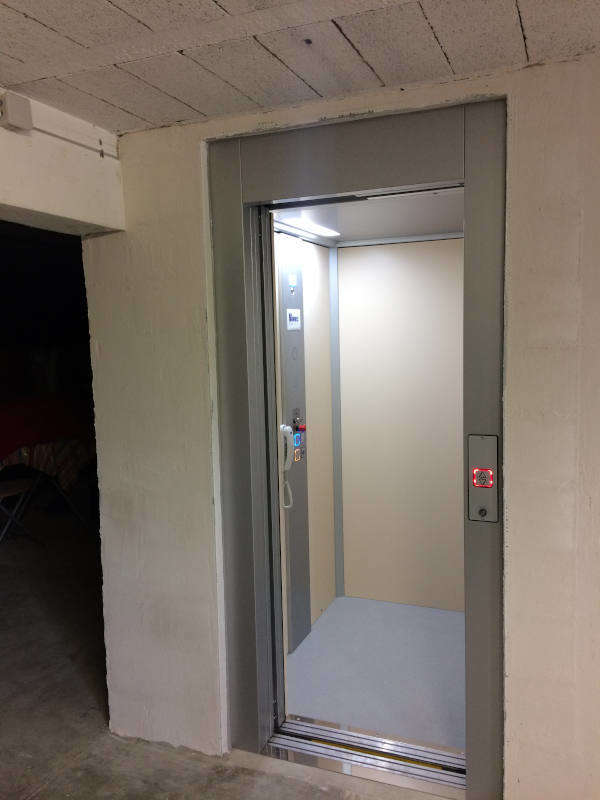 Photo de la référence Ascenseur privatif VIMEC en Ardèche à SAINT-CYR (07430)