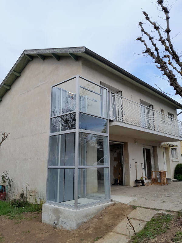 Photo de la référence Accessibilité d'une maison privée à SAINT-JEAN-DE-MUZOLS (07300)