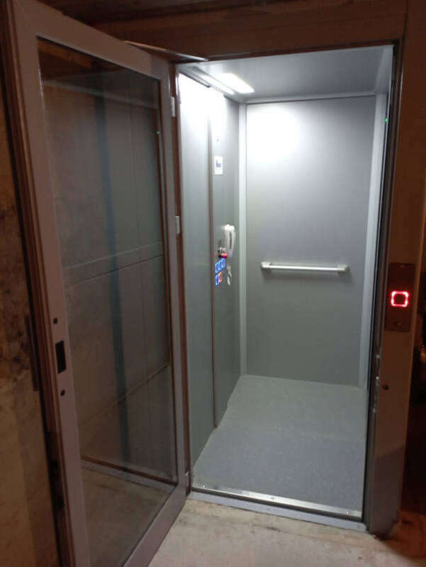 Photo de la référence Accessibilité verticale sur 3 niveaux à CHATEAUDOUBLE (26120)