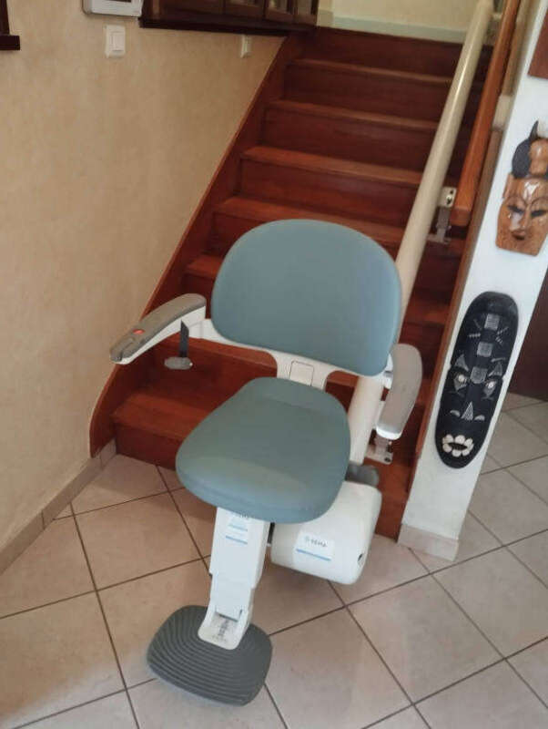 Visuel : Fauteuil élévateur pivotant TOURNON-SUR-RHONE (07300)