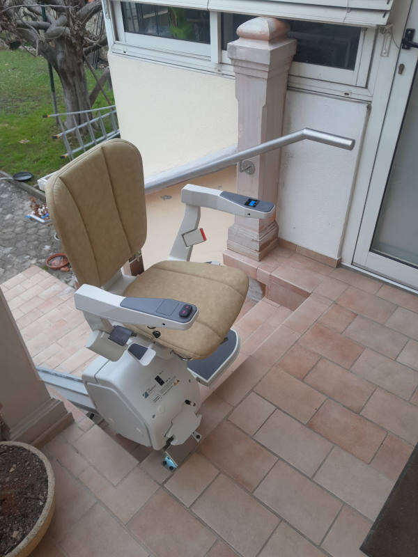 Visuel : Chaise escalator droite TULLINS (38210)