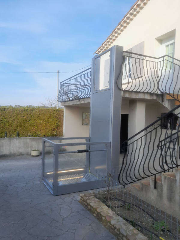 Visuel : Une plateforme - sans travaux MONTELIMAR (26200)