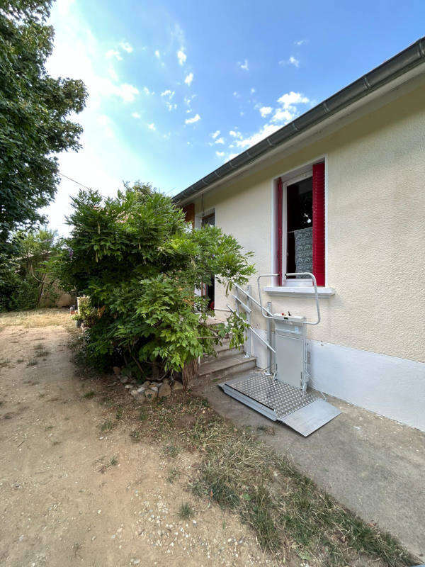 Visuel : Plateforme DELTA pour fauteuil roulant ROMANS-SUR-ISERE (26100)