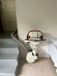 Vignette de la référence Siège monte escalier sur-mesure