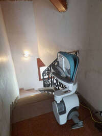 Vignette de la référence Monte escalier sur-mesure reconditionné