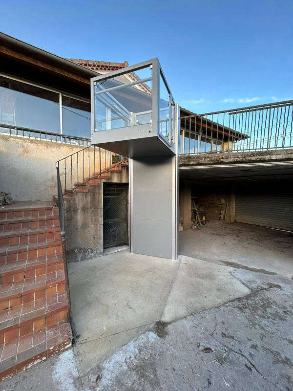 Visuel : Plateforme élévatrice avec accès d'équerre SAINT-SERNIN (07200)