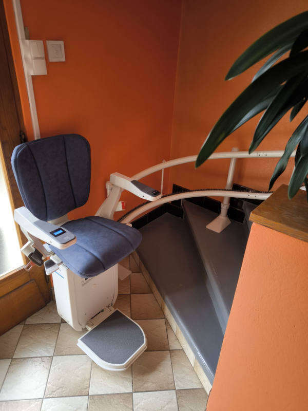 Photo de la référence Mobilité assurée et sécurisée à SAINT-SIMEON-DE-BRESSIEUX (38870)