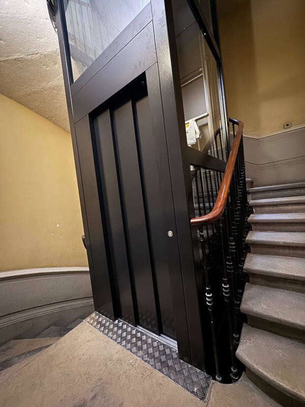 Photo de la référence Élévateur ELFO - 5 Niveaux à VALENCE (26000)