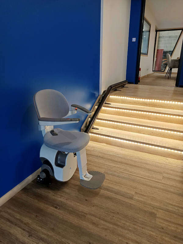 Photo de la référence FLOW X au showroom de Genas à GENAS (69740)