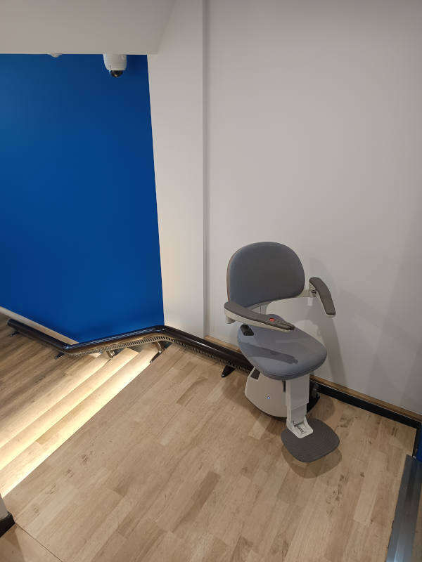 Photo de la référence FLOW X au showroom de Genas à GENAS (69740)