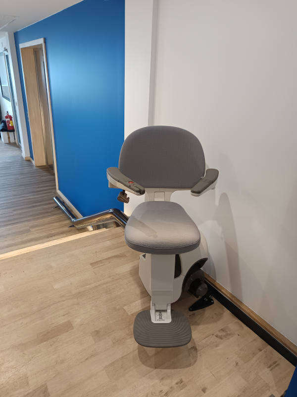 Photo de la référence FLOW X au showroom de Genas à GENAS (69740)