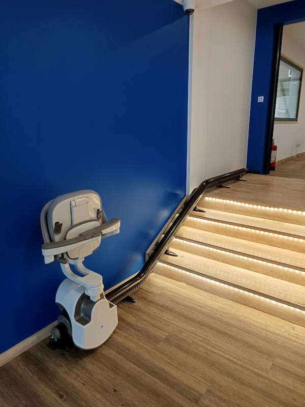 Visuel : FLOW X au showroom de Genas GENAS (69740)