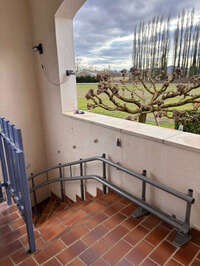 Vignette de la référence Chaise monte-escalier extérieur