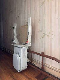 Vignette de la référence Monte-escalier tournant à Romans-sur-Isère