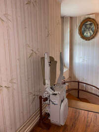 Vignette de la référence Monte-escalier tournant à Romans-sur-Isère