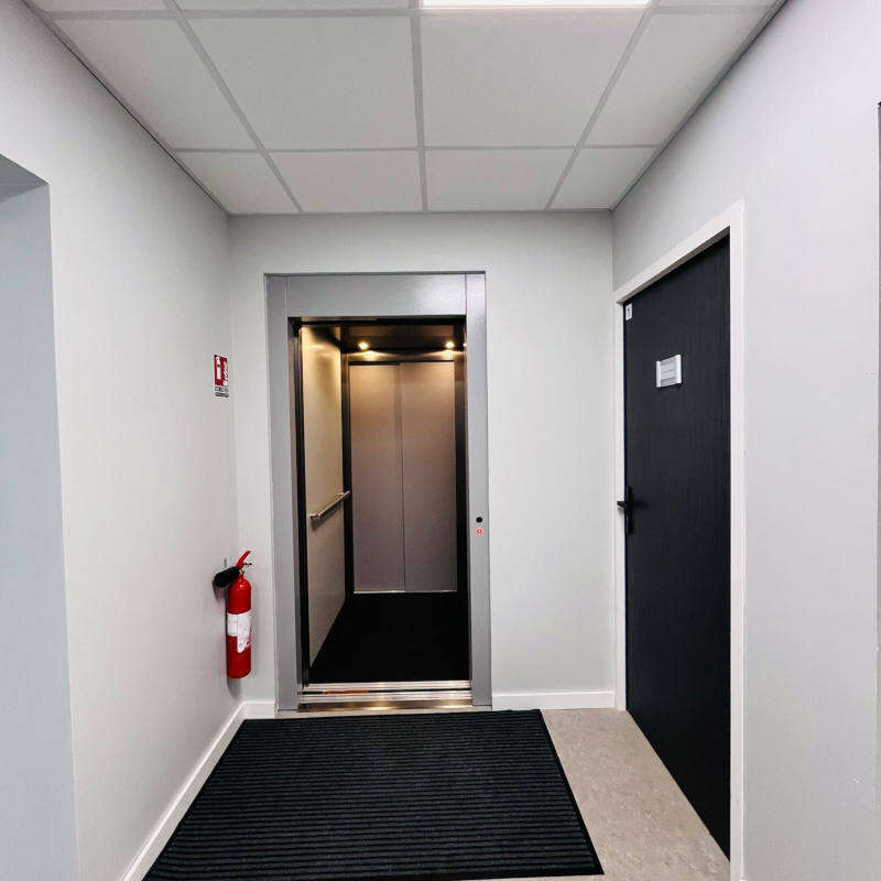 Photo de la référence Accessibilité sur quatre niveaux à AUBENAS (07200)