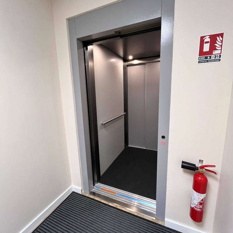 Photo de la référence Accessibilité sur quatre niveaux à AUBENAS (07200)